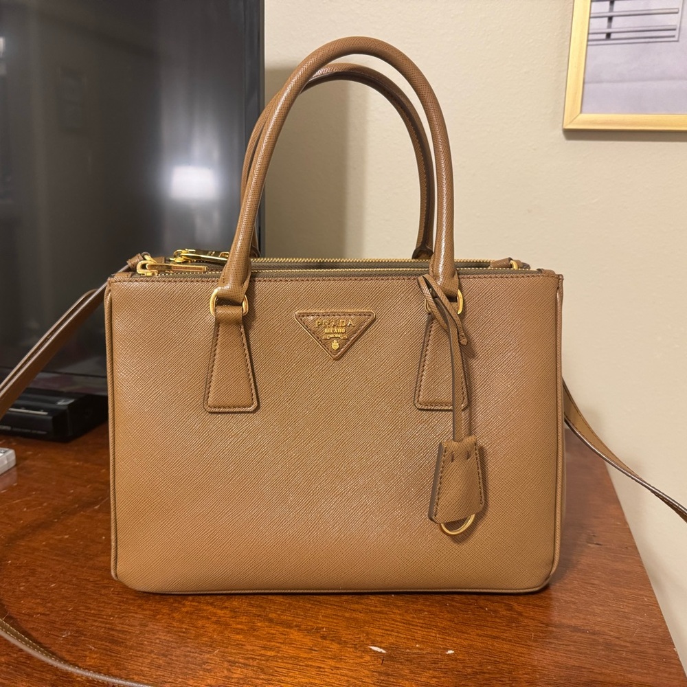 Authentic Prada Galleria Saffiano Lux Double Zip Leather with Gold Hardware